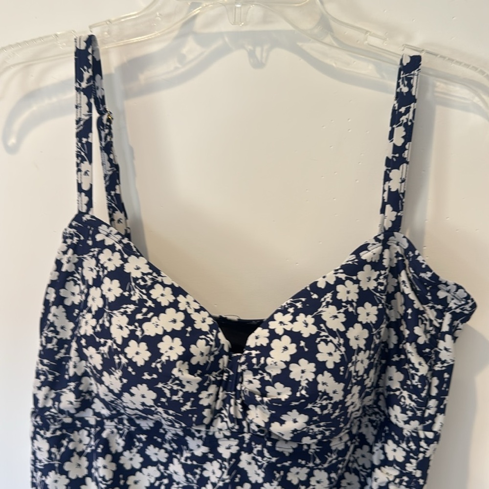 🌟3/$15🌟 EUC Shore Shapes One Piece Swim Suit. Ladies 14 - Picture 4 of 13